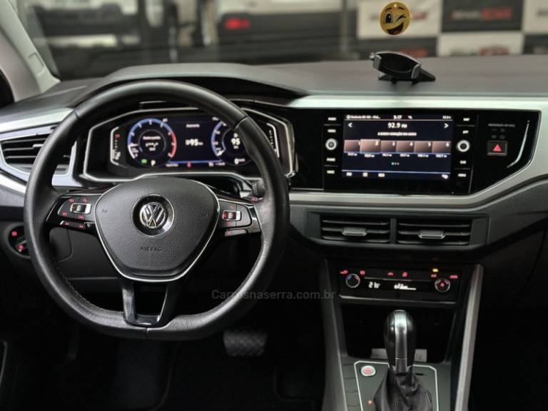 VOLKSWAGEN - POLO - 2020/2020 - Branca - R$ 87.900,00