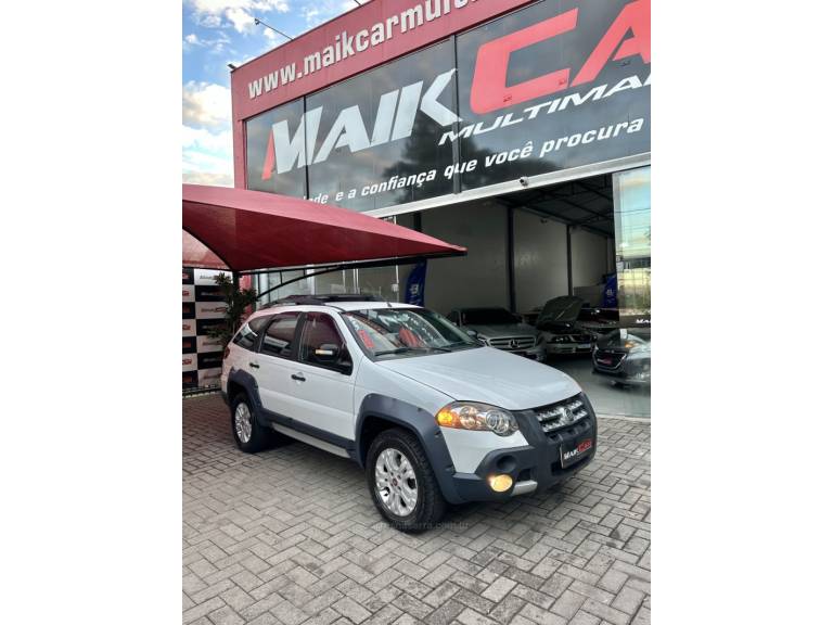 FIAT - PALIO - 2011/2011 - Branca - R$ 43.900,00