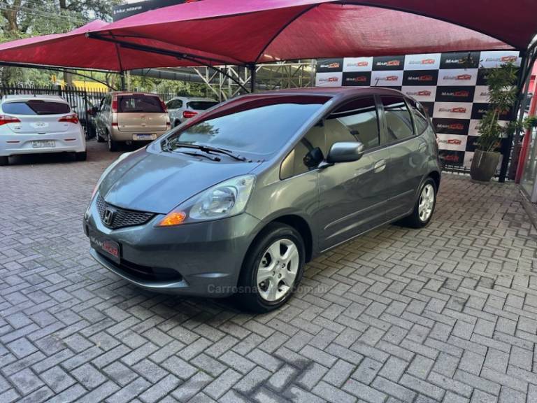 HONDA - FIT - 2012/2012 - Cinza - R$ 46.900,00