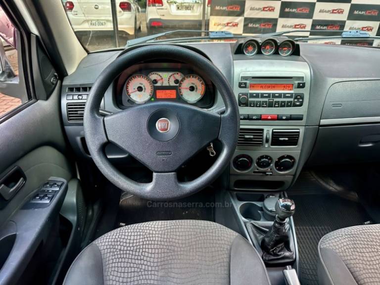 FIAT - PALIO - 2011/2011 - Branca - R$ 43.900,00