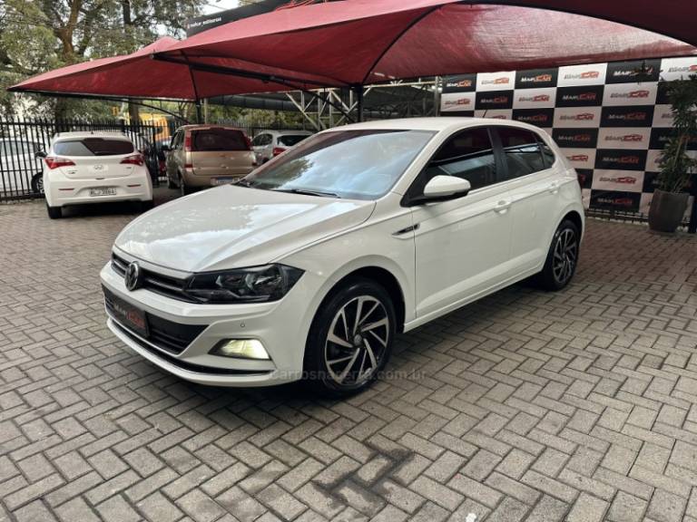 VOLKSWAGEN - POLO - 2020/2020 - Branca - R$ 87.900,00