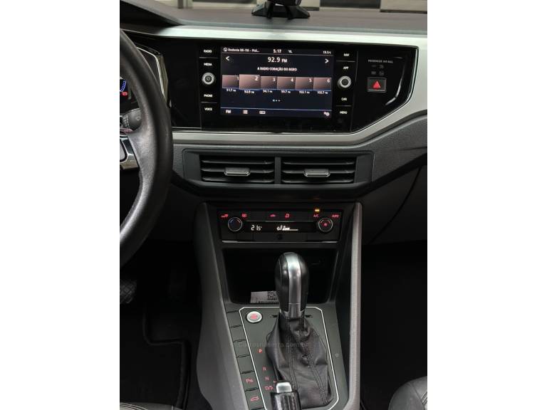 VOLKSWAGEN - POLO - 2020/2020 - Branca - R$ 87.900,00